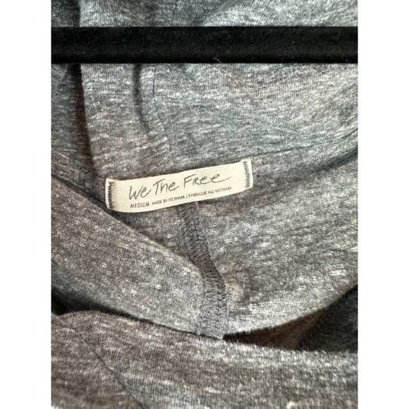 We The Free Gray Cowl Neck yLong Sleeve top Size medium - Picture 2 of 4